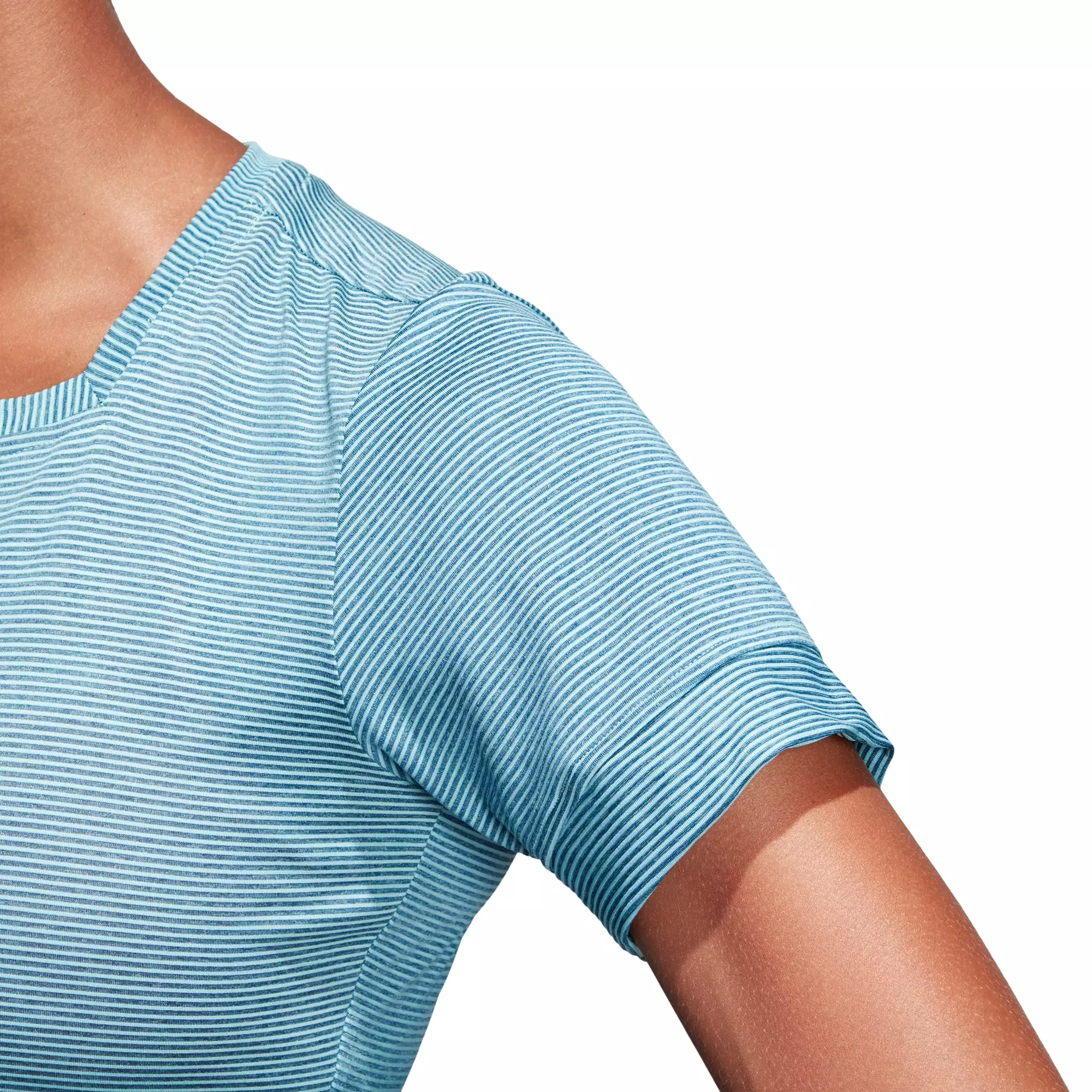 adidas Women's T-shirt - Parley Blue DT3964