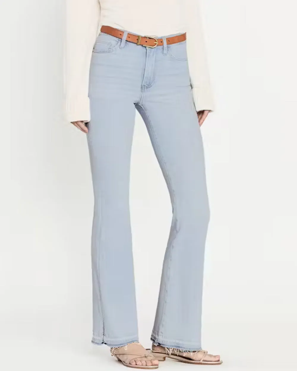 Le Easy Flare Fray Hem Slit Jean in Clarity