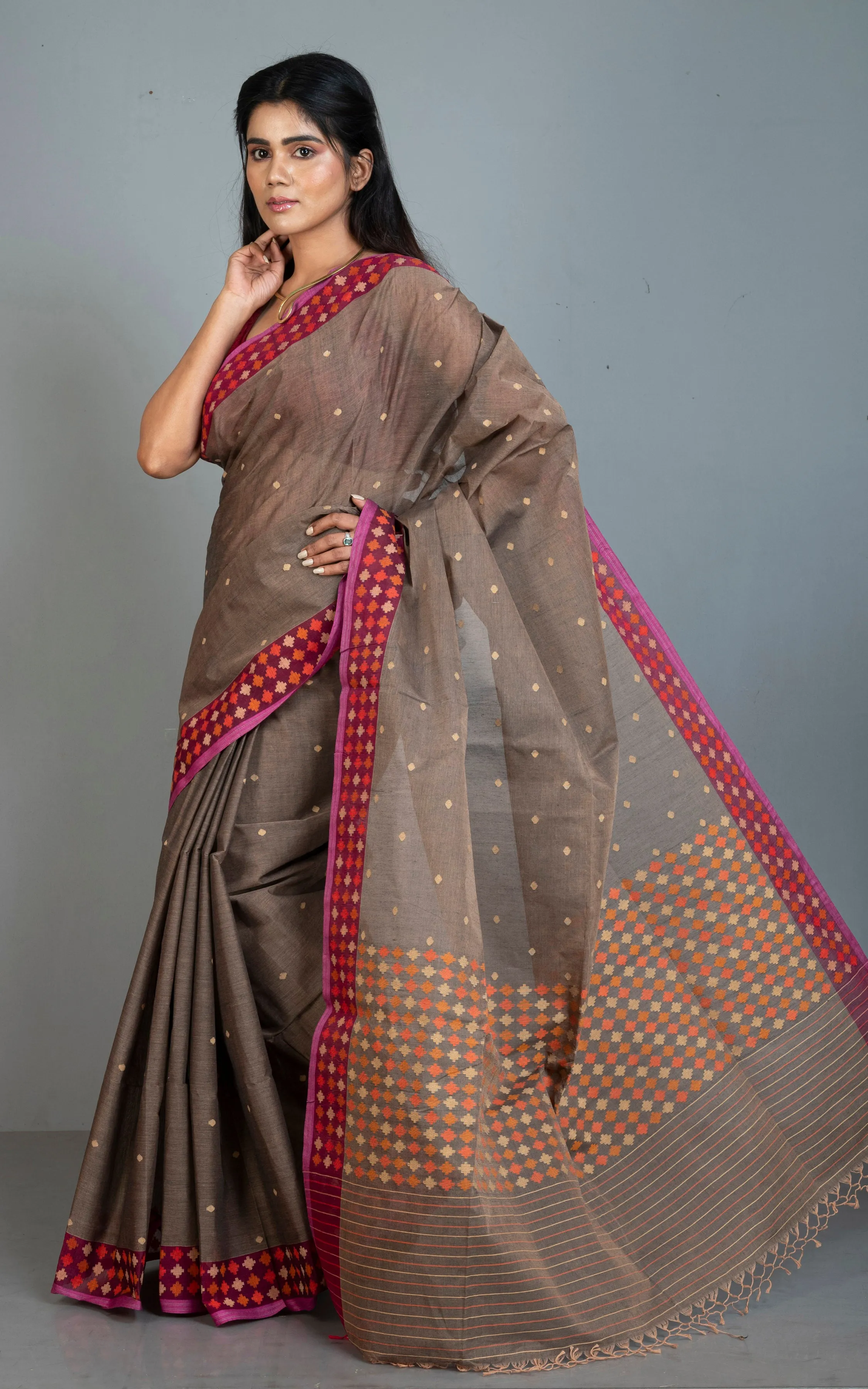 Premium Quality Double Warp Cotton Jamdani Saree in Dual Tone Warm Grey, Hot Pink and Multicolored